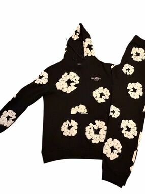 Black Hoodie with White Floral Ring Print